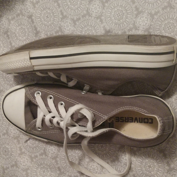 Gray Converse All Star sz 8W 6 M - Picture 6 of 7